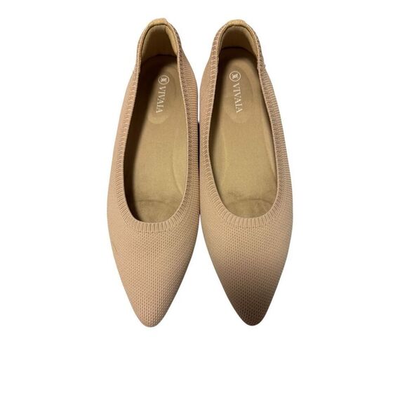 Vivaia size 7.5 (38.5) pointed toe flats cream ivory washable - EUC - Picture 2 of 8